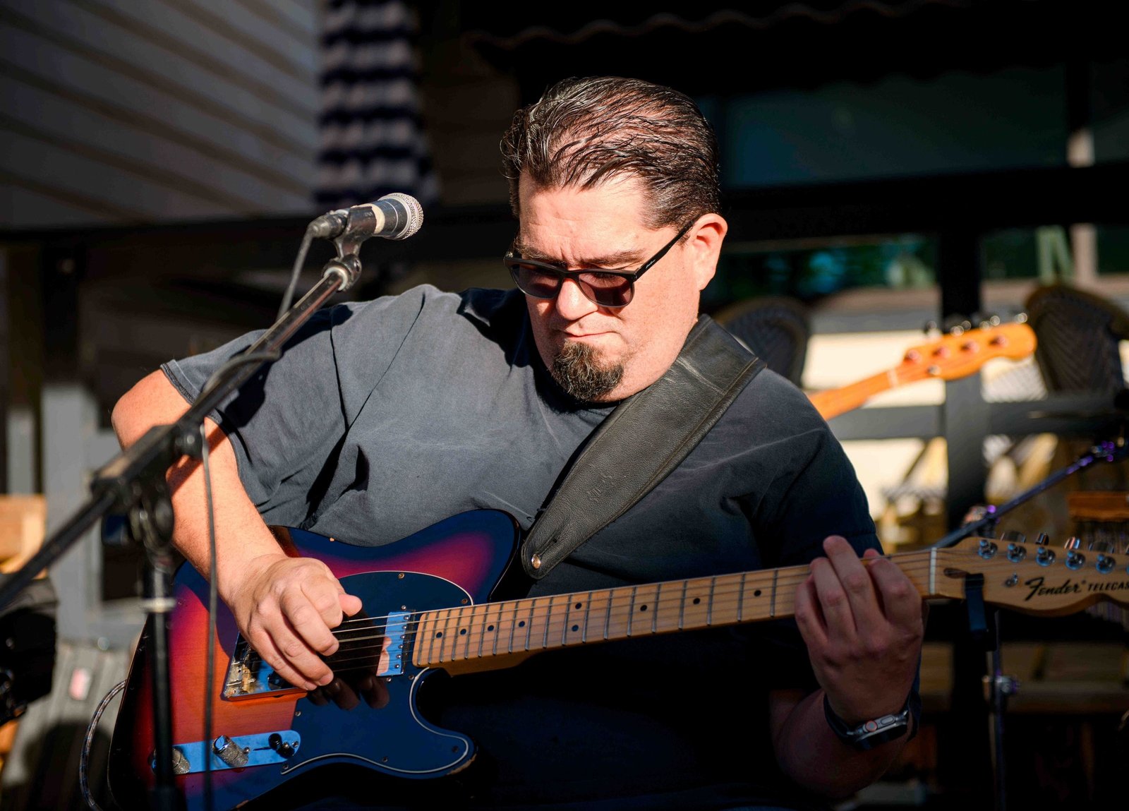 Gallery Becker Captures Reeves