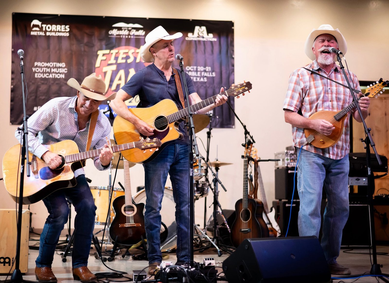 Gallery OutlawFirm Dave Becker Photo